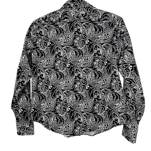 Chaps Petite NWOT Black & White, Long Sleeve, No Iron, Button Up Blouse - Picture 3 of 11